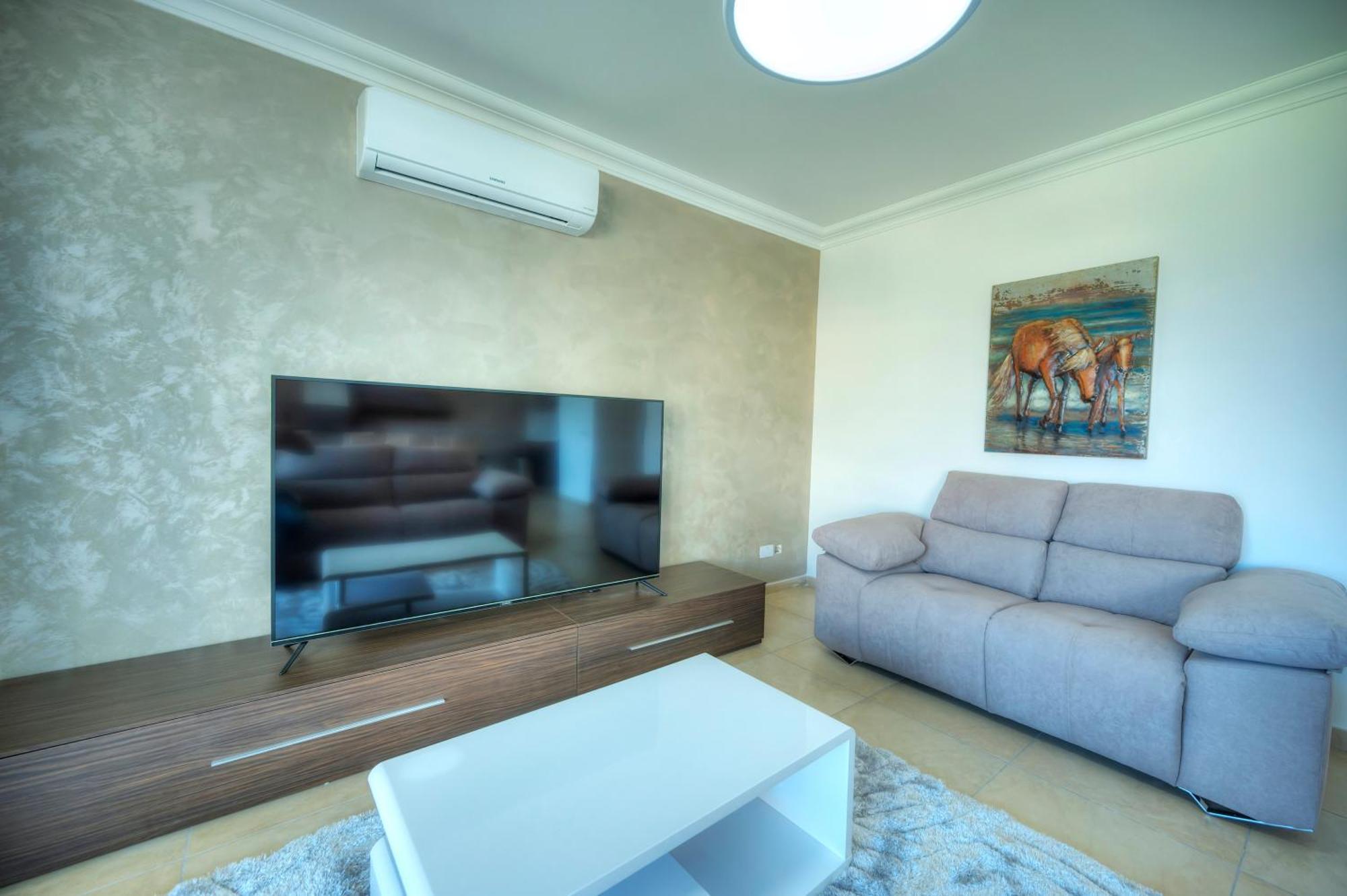 Fort Cambridge Apartments Sliema Buitenkant foto