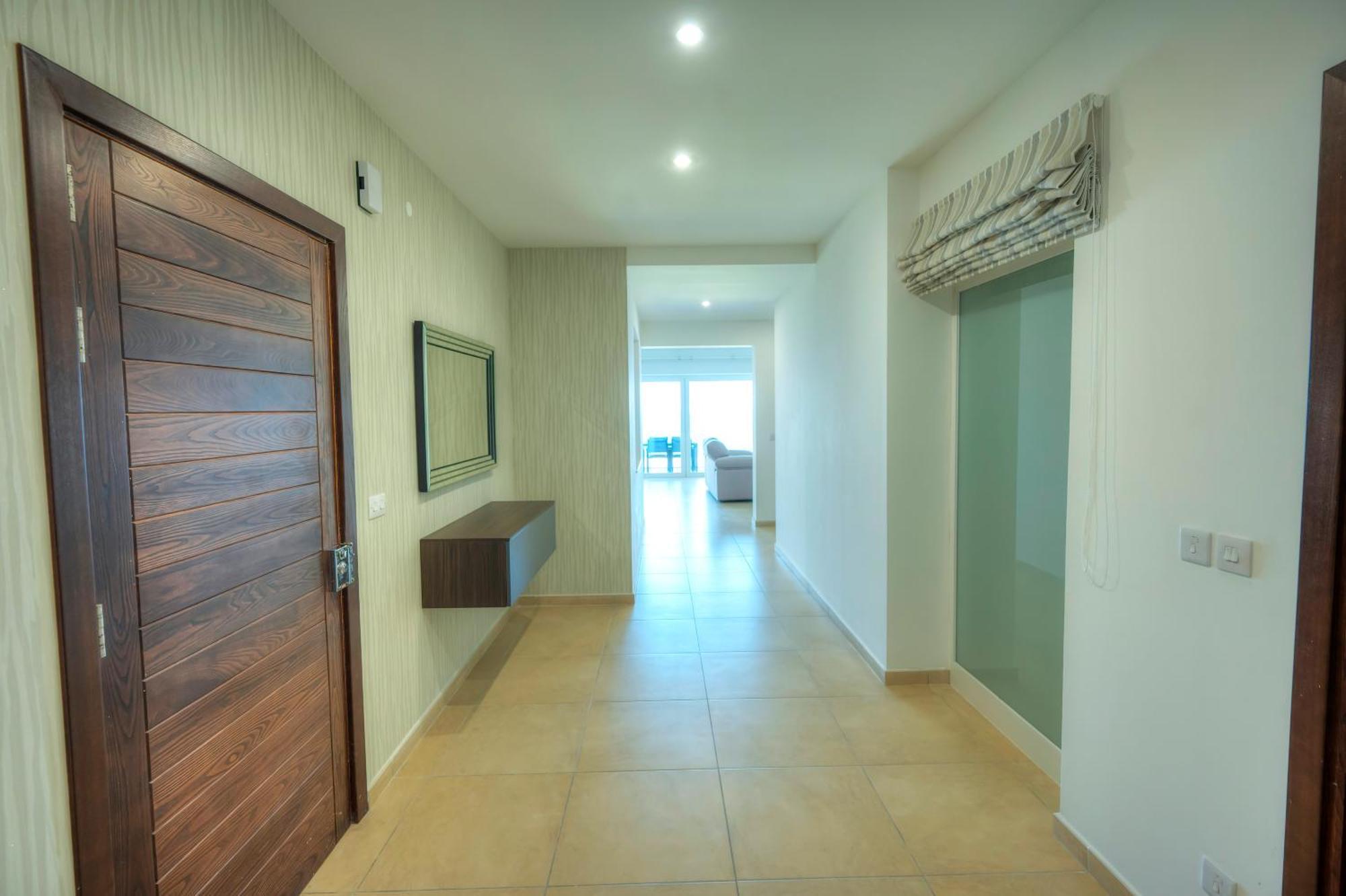 Fort Cambridge Apartments Sliema Buitenkant foto