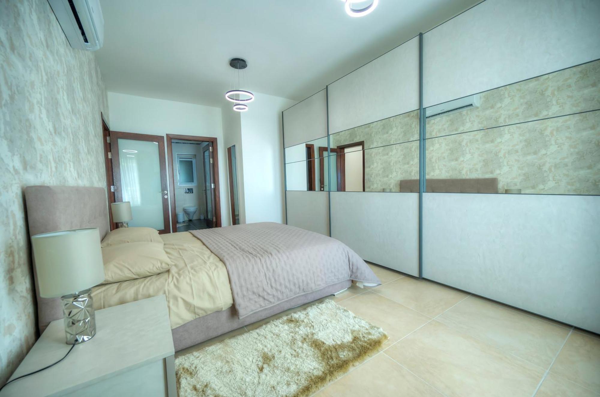 Fort Cambridge Apartments Sliema Buitenkant foto